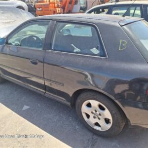 AUDI A3 1.9 TDI AMBIENTE AÑO 2001 - Imagen 4