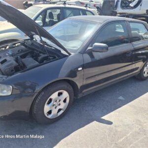 AUDI A3 1.9 TDI AMBIENTE AÑO 2001 - Imagen 2