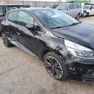 RENAULT CLIO IV 1.5 DYNAMIQUE AÑO 2018 - Imagen 2