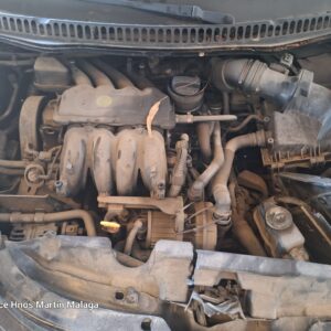 VOLKSWAGEN NEW BEETLE BERLINA AÑO 2000 - Imagen 5