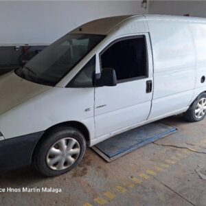 CITROEN JUMPY 2.0 FURGÓN CONFOT CHAPA AÑO 2003 - Imagen 1