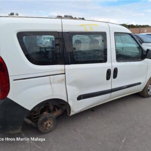 FIAT II DOBLO 1.3 FURGON BASE AÑO 2019 - Imagen 4