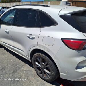 FORD KUGA HIBRIDO -SUAVE HYBRID ST-LINE AÑO 2020 - Imagen 4
