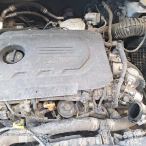 HYUNDAI TUCSON 1.7 ESSENCE BLUEDRIVE 2WD AÑO 2017 - Imagen 5