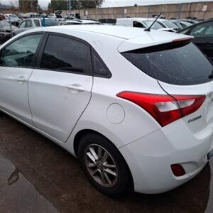 HYUNDAI I30 1.4 TCNO AÑO 2012 - Imagen 4