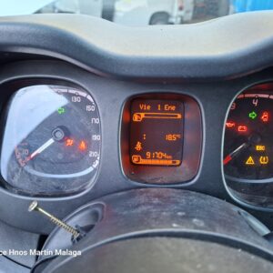 FIAT III PANDA VAN HIBRIDO-SUAVE VAN BASE AÑO 2023 - Imagen 6