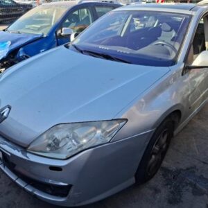 RENAULT LAGUNA III BERLINA 1.5 AUTHENTIQUE AÑO 2008 - Imagen 2