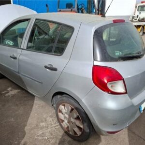 RENAULT CLIO III 1.2 AUTHENTIQUE AÑO 2012 - Imagen 4