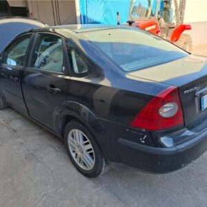 FORD FOCUS II SEDÁN 1.6 TDCI AÑO 2005 - Imagen 4