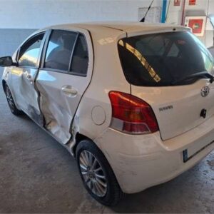 TOYOTA YARIS 1.4 AÑO 2009 - Imagen 4