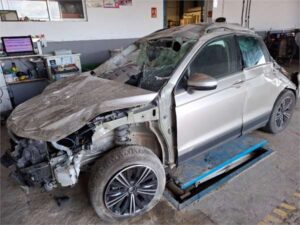 VOLKSWAGEN TIGUAN 2.0 AÑO 2024
