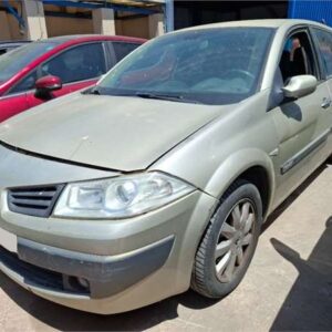 RENAULT MEGANE II SEDÁN 1.6 AÑO 2006 - Imagen 1