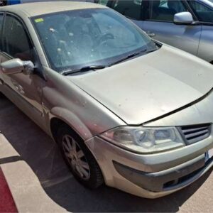 RENAULT MEGANE II SEDÁN 1.6 AÑO 2006 - Imagen 2