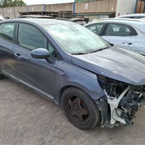 RENAULT CLIO V 1.0 AÑO 2021 - Imagen 2