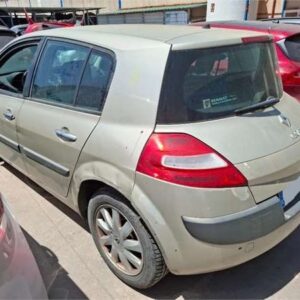 RENAULT MEGANE II SEDÁN 1.6 AÑO 2006 - Imagen 3