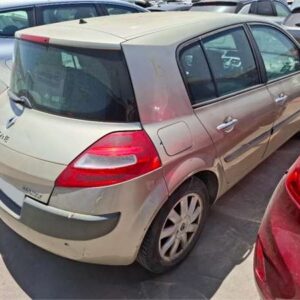 RENAULT MEGANE II SEDÁN 1.6 AÑO 2006 - Imagen 4