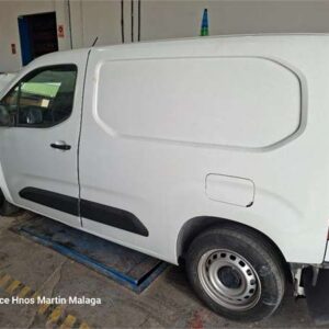 CITROEN BERLINGO COMBI 1.5 AÑO 2021 - Imagen 4