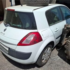 RENAULT MEGANE II 1.9 DCI AÑO 2003 - Imagen 4