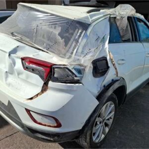VOLKSWAGEN T-ROC 1.5 AÑO 2023 - Imagen 3