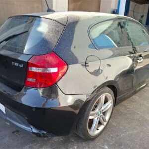 BMW SERIE 1 BERLINA 2.0 AÑO 2008 - Imagen 3