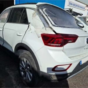 VOLKSWAGEN T-ROC 1.5 AÑO 2023 - Imagen 4