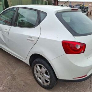 SEAT IBIZA BERLINA 1.4 TDI AÑO 2009 - Imagen 4